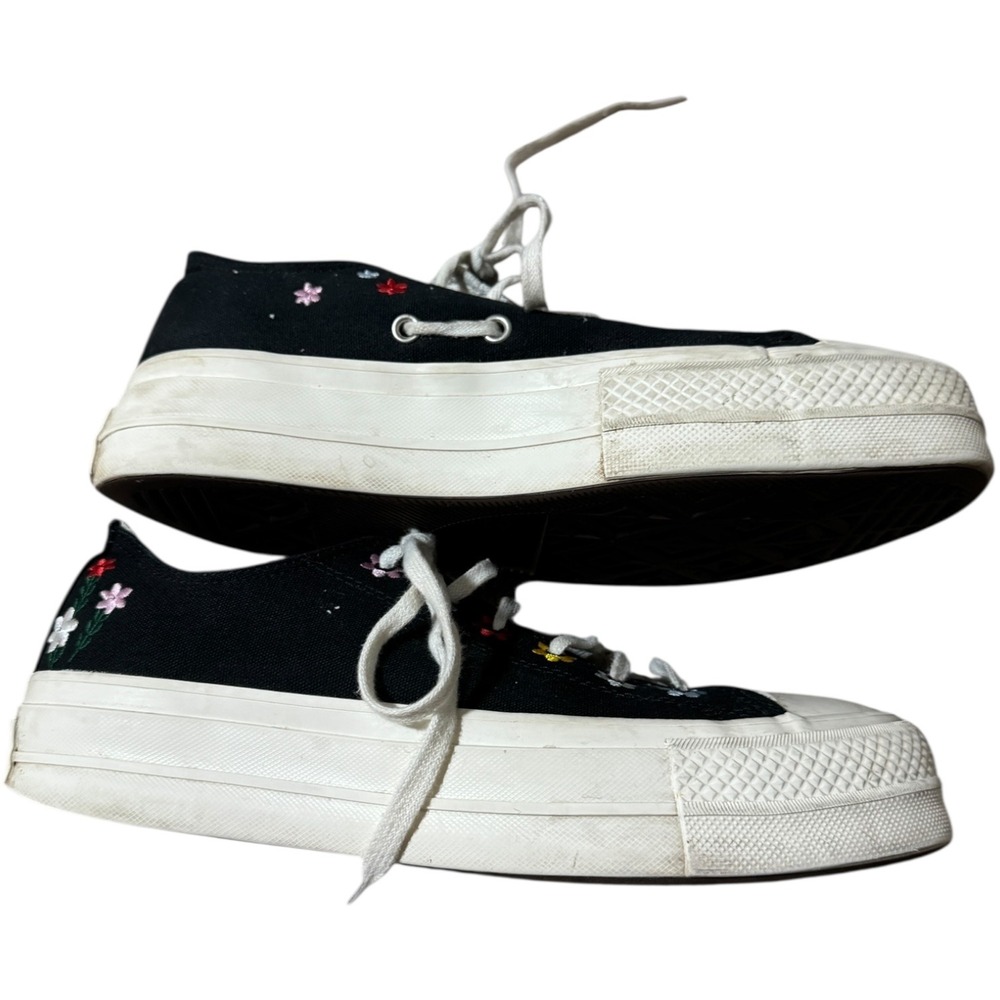 Converse Chuck Taylor All Star Lift Floral Embroidered Platform Sneakers Size 8 - Picture 2 of 8